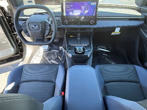 New 2026 Subaru Solterra image 26