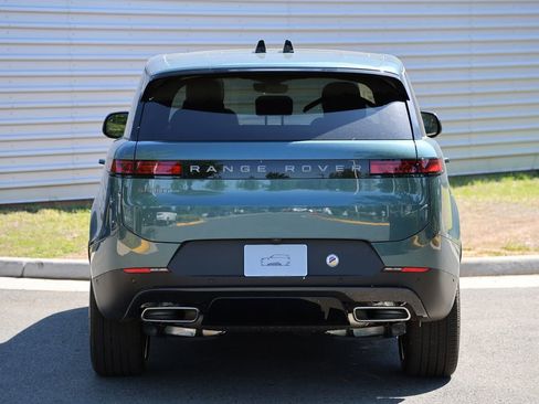 New 2026 Land Rover Range Rover Sport SE AWD/4WD image 8