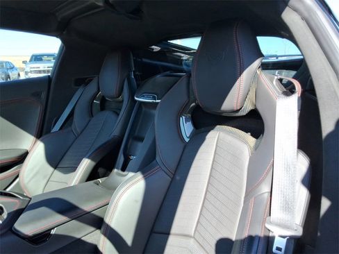 Used 2020 Chevrolet Corvette Stingray Premium Cpe w/ 3LT Preferred Equipment Group image 24