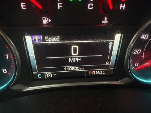 Used 2017 Chevrolet Malibu Premier w/ Premier Sun and Wheel Package FWD image 8
