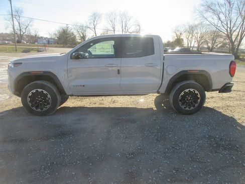 New 2026 GMC Canyon AT4 image 9