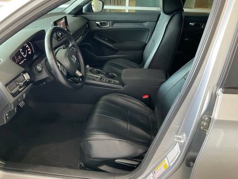 Certified 2024 Honda Civic Sport image 3