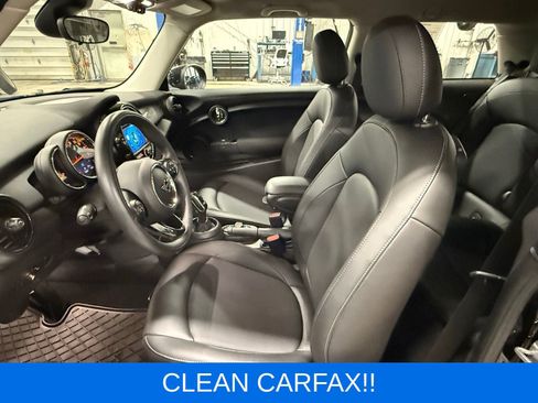 Used 2020 MINI Cooper 2-Door Hardtop image 11