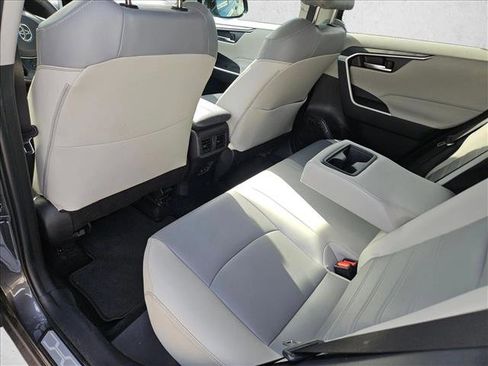 Used 2024 Toyota RAV4 XLE Premium image 10