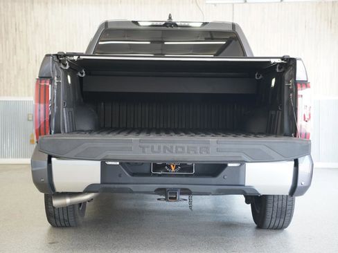 Used 2022 Toyota Tundra Limited AWD/4WD image 39