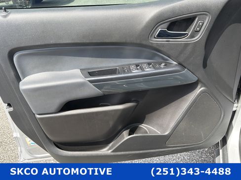 Used 2020 Chevrolet Colorado Z71 RWD image 12