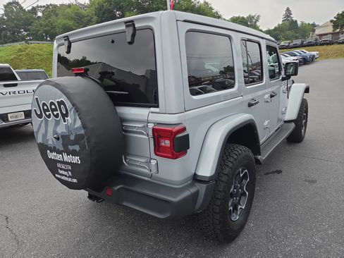 Certified 2023 Jeep Wrangler Unlimited Rubicon 4xe w/ Cold Weather Group AWD/4WD image 4