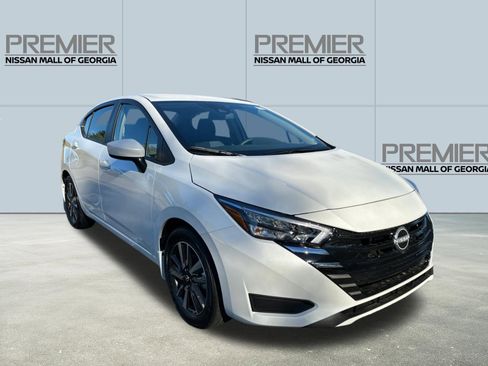 New 2025 Nissan Versa SV w/ Trunk Package image 3