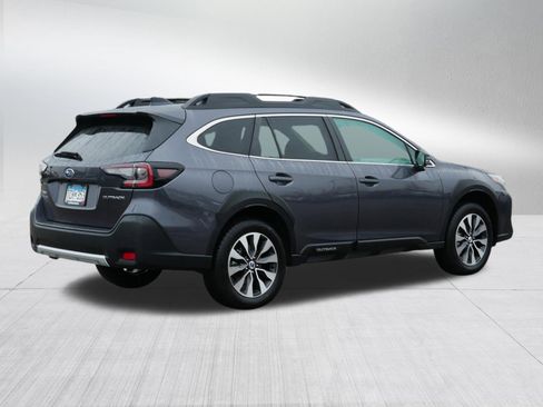 Certified 2025 Subaru Outback Limited image 7