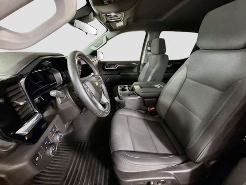 Used 2024 Chevrolet Silverado 1500 LT AWD/4WD image 15