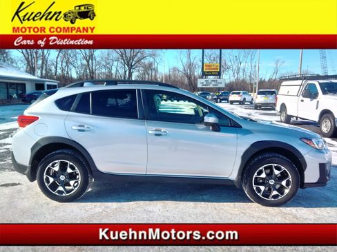 Used 2018 Subaru Crosstrek 2.0i Premium w/ Eyesight System image 1