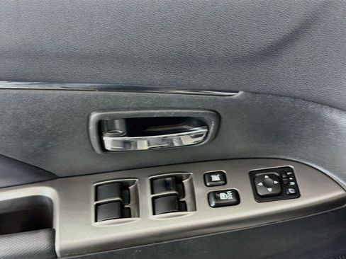 Used 2024 Mitsubishi Outlander Sport AWD image 15