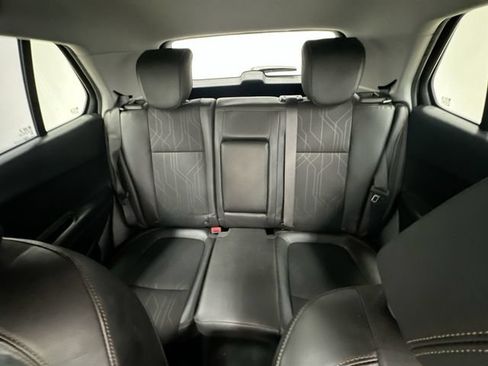Used 2020 Chevrolet Trax LT w/ LT Convenience Package FWD image 24