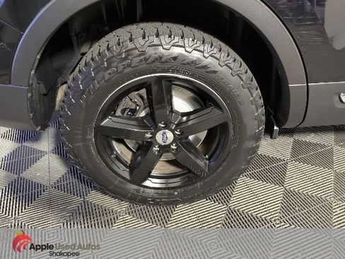 Used 2016 Ford Explorer XLT w/ Equipment Group 202A AWD/4WD image 51