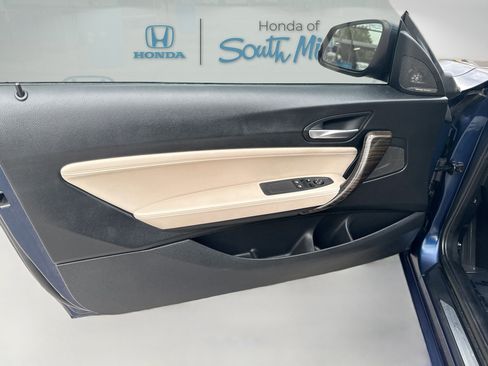 Used 2017 BMW 230i Coupe image 19