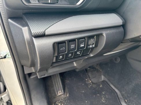 Used 2019 Subaru Forester Limited AWD/4WD image 30