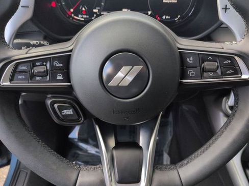 Used 2024 Dodge Hornet R/T image 11