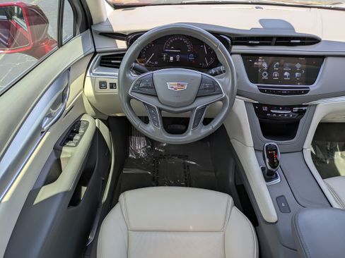 Used 2019 Cadillac XT5 Luxury FWD image 15