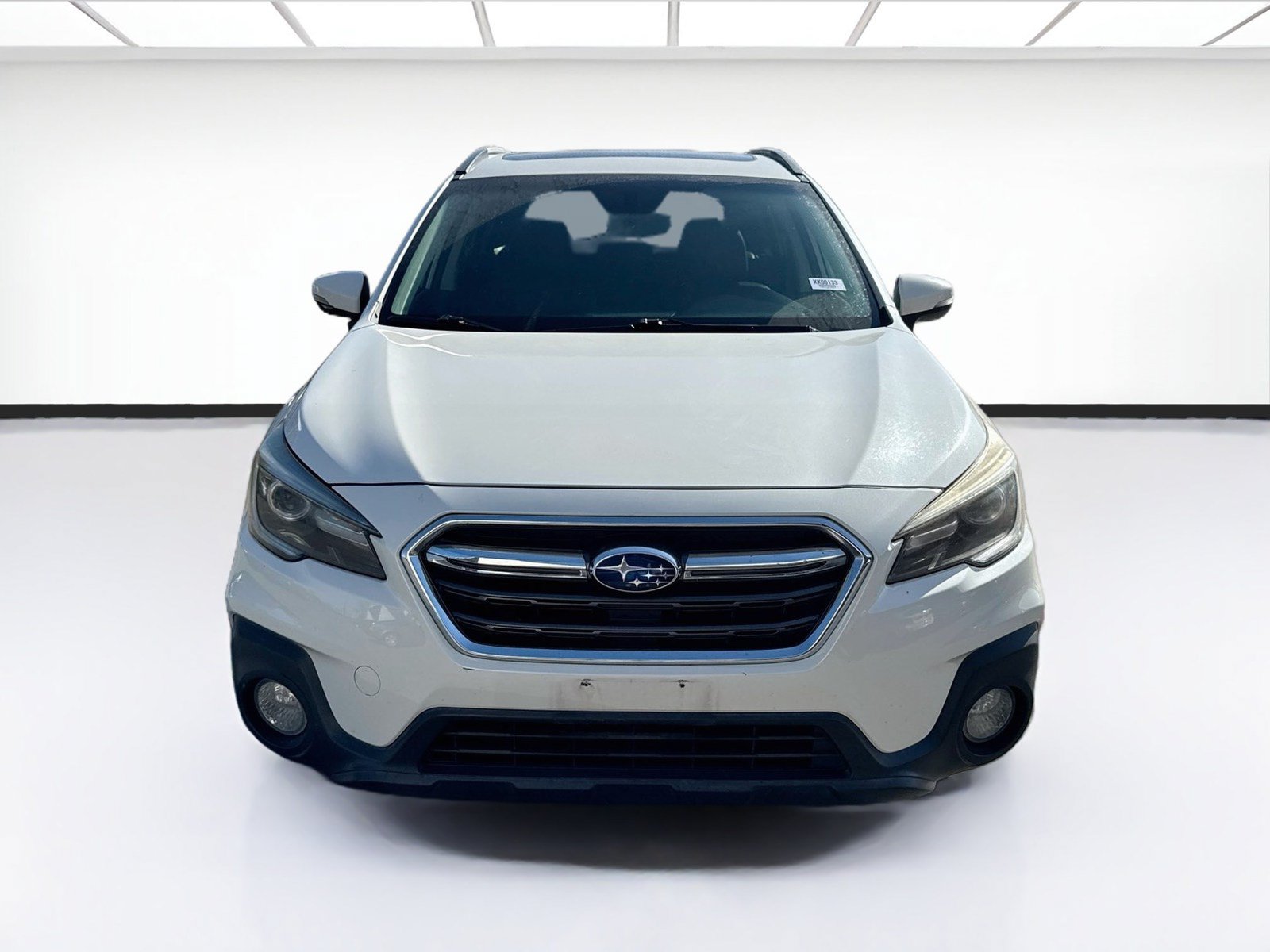 Used 2019 Subaru Outback 2.5i Touring AWD/4WD image 2