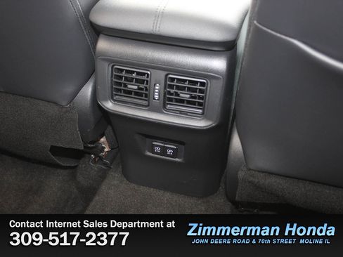 Used 2021 Toyota RAV4 XLE Premium AWD/4WD image 9