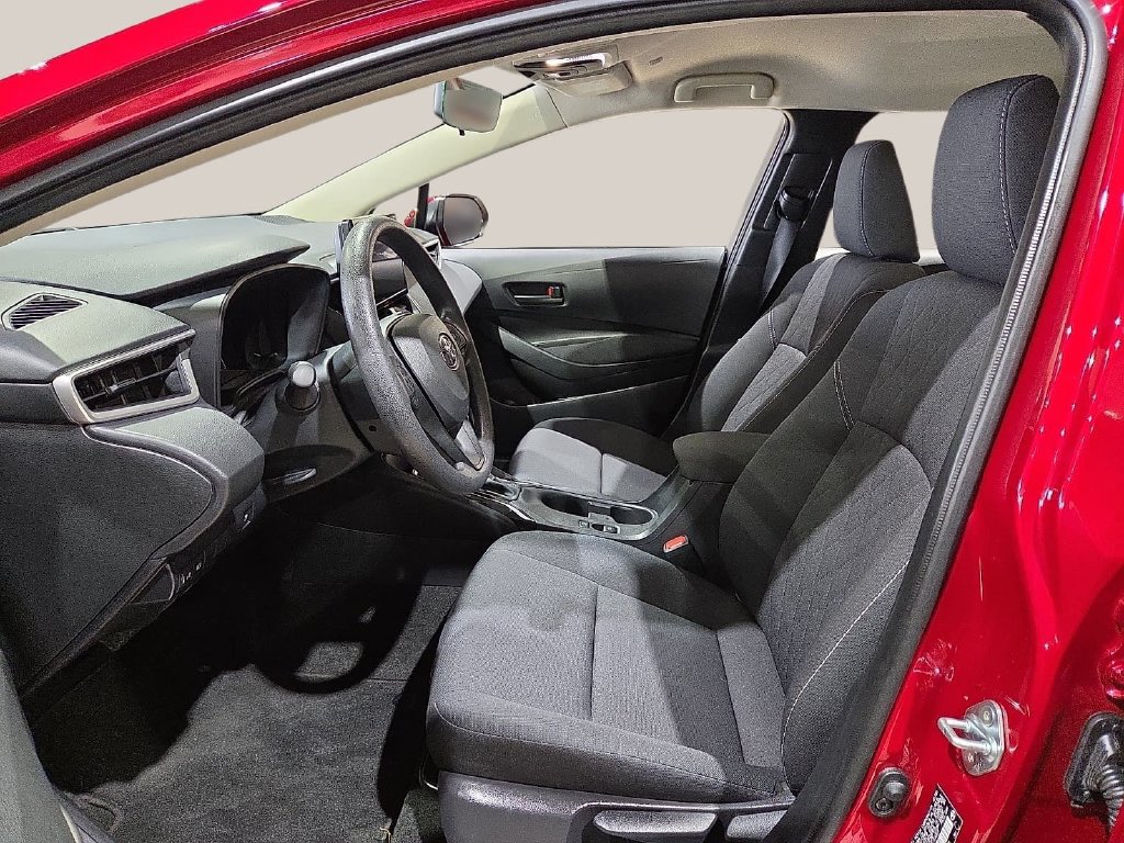 Certified 2026 Toyota Corolla LE FWD image 20