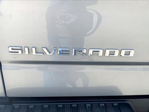 Used 2026 Chevrolet Silverado 1500 Custom AWD/4WD image 18