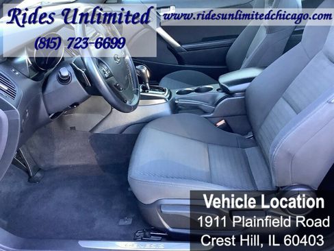 Used 2014 Hyundai Genesis 2.0T image 13