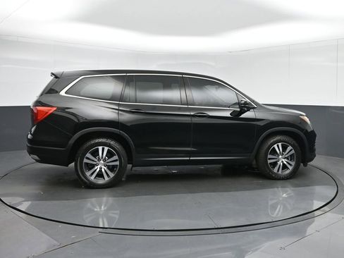 Used 2017 Honda Pilot EX-L image 8