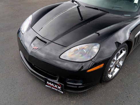 Used 2010 Chevrolet Corvette Grand Sport w/ Preferred Equipment Group RWD image 5