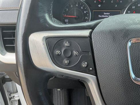 Used 2019 GMC Terrain SLT w/ Preferred Package FWD image 33