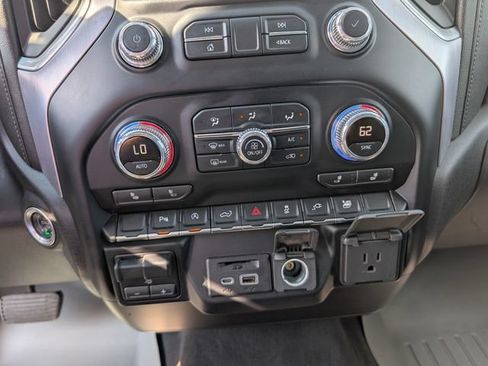 Used 2020 GMC Sierra 1500 SLE w/ SLE Convenience Package AWD/4WD image 18