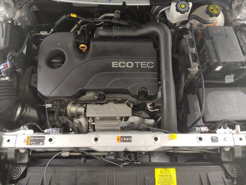 Used 2021 GMC Terrain SLE FWD image 30