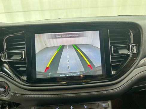 Used 2022 Dodge Durango GT image 15