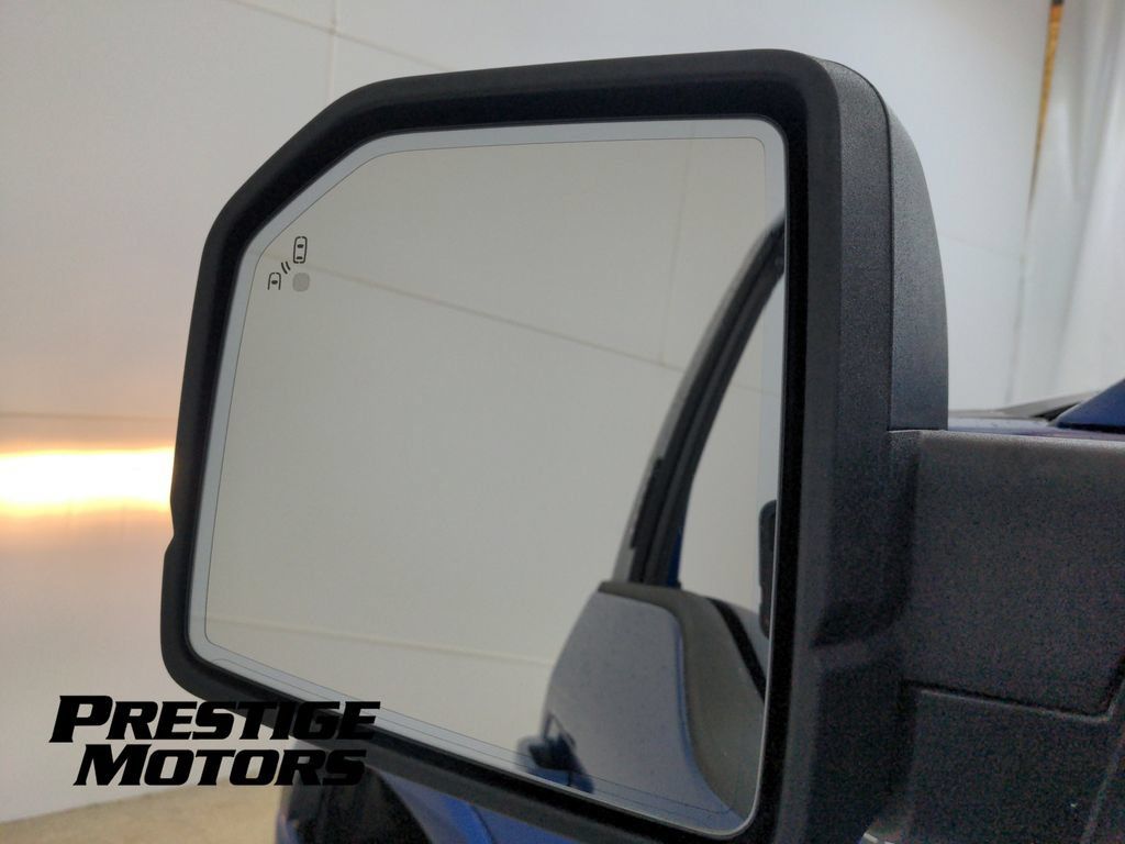 Used 2017 Ford F150 XLT w/ Equipment Group 302A Luxury AWD/4WD image 15