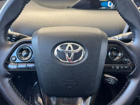 Used 2020 Toyota Prius Prime XLE FWD image 25