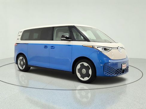 Used 2025 Volkswagen ID. Buzz Pro S Plus AWD/4WD image 3