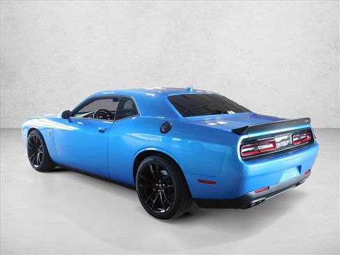 Used 2023 Dodge Challenger SRT Hellcat w/ Driver Convenience Group RWD image 7