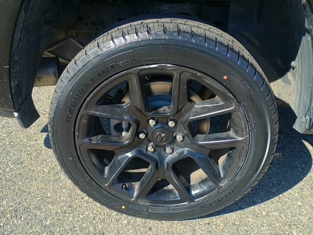 Used 2022 RAM 1500 Laramie AWD/4WD image 11