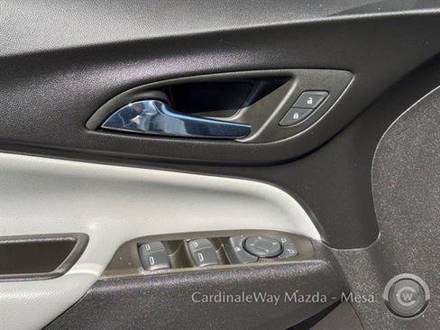 Used 2023 Chevrolet Equinox LT w/ Driver Convenience Package image 20