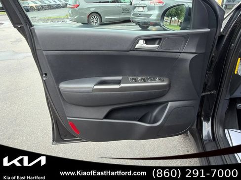 Used 2019 Kia Sportage LX AWD/4WD image 27