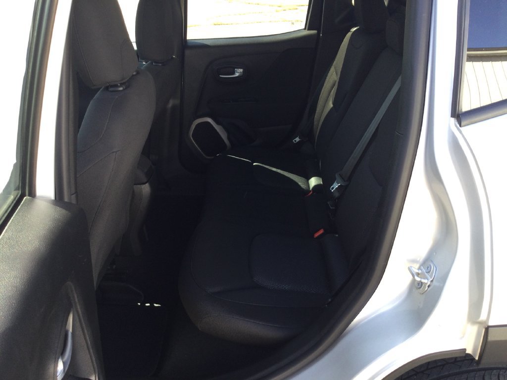 Used 2016 Jeep Renegade Sport w/ Power & Air Group AWD/4WD image 27