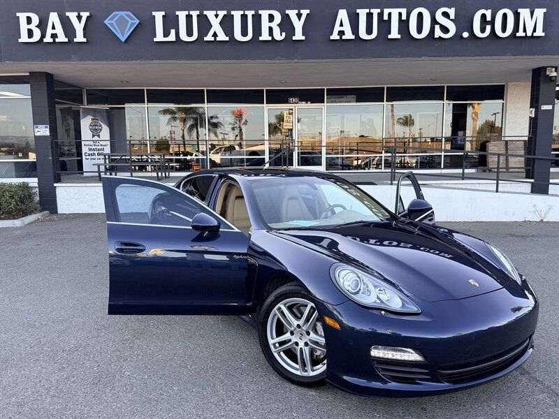 Used 2013 Porsche Panamera S RWD image 36