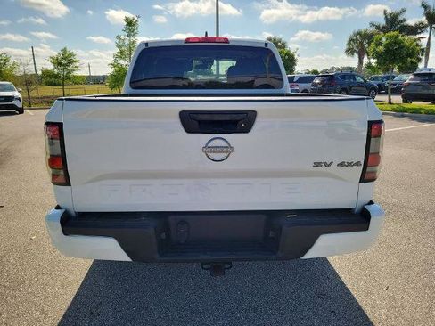 Certified 2023 Nissan Frontier SV AWD/4WD image 6