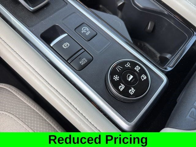 Used 2024 Nissan Pathfinder SV AWD/4WD image 26