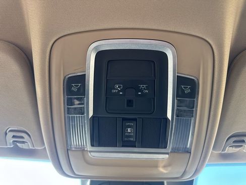 Used 2021 RAM 1500 Laramie image 23