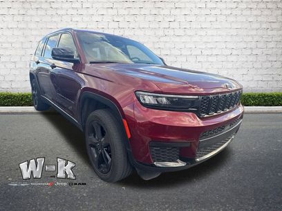 Used 2023 Jeep Grand Cherokee L Laredo