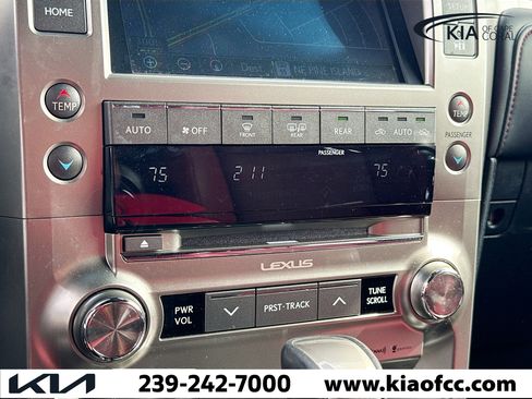 Used 2020 Lexus GX 460 Premium w/ Premium Package image 34