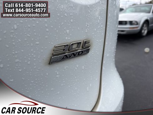 Used 2019 Jaguar F-PACE Prestige image 8