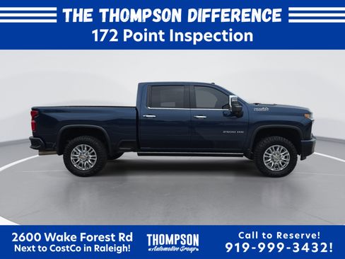 Used 2023 Chevrolet Silverado 2500 High Country AWD/4WD image 2