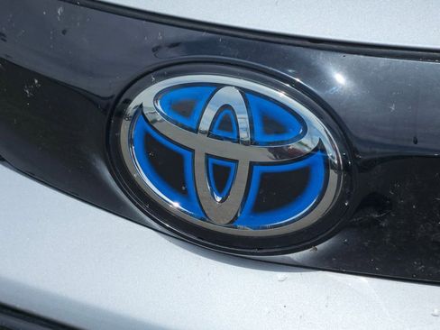 Used 2025 Toyota Sienna XSE w/ XSE Premium Package image 37